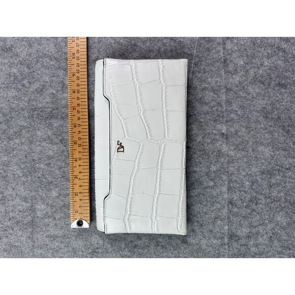 Diane‎ VonFurstenberg White/Silver/Black Textured Leather Flapped Clutch - Picture 7 of 8